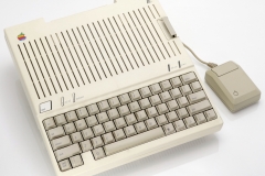 Apple IIc egérrel