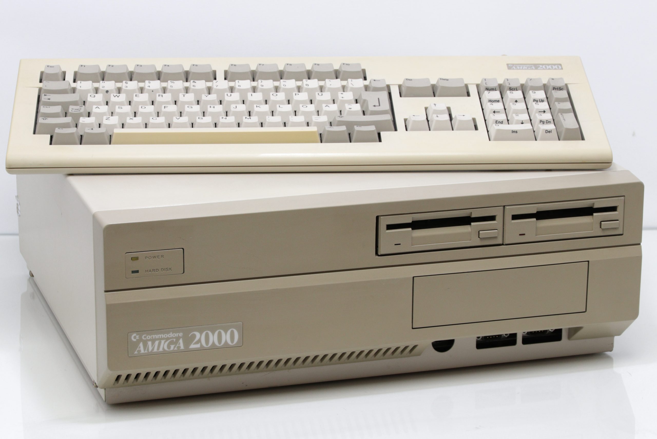 Amiga A2000